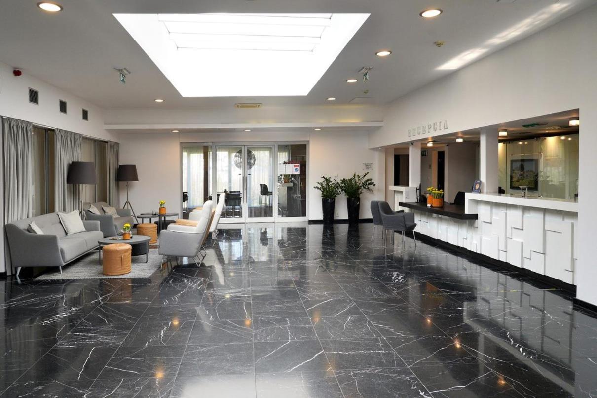 Mousson Hotel 4*